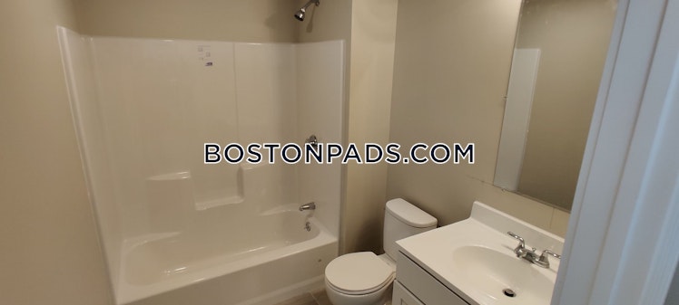 North Common St., Lynn