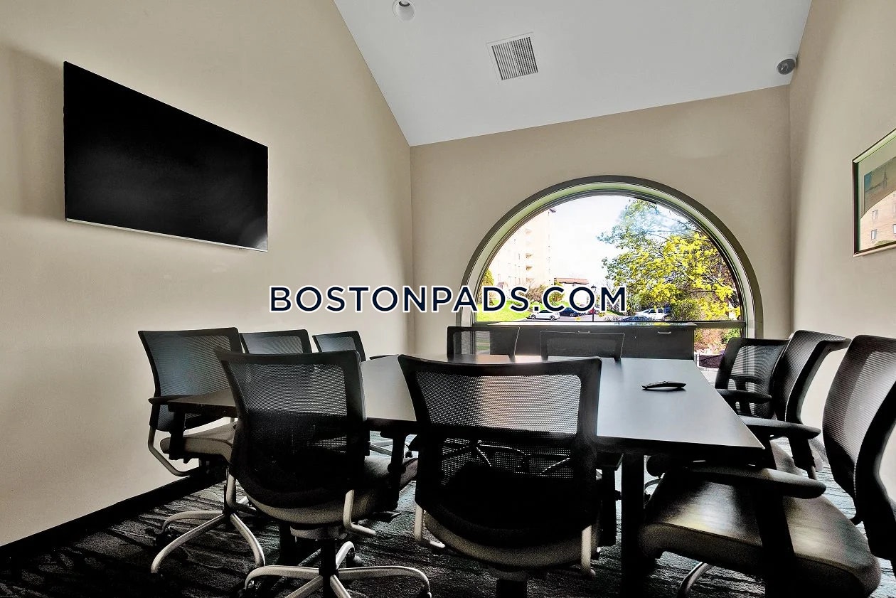 Malden - 3 Beds, 1 Baths