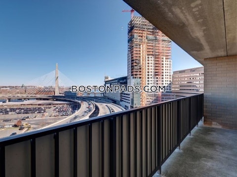 Martha Rd. Boston photo 19