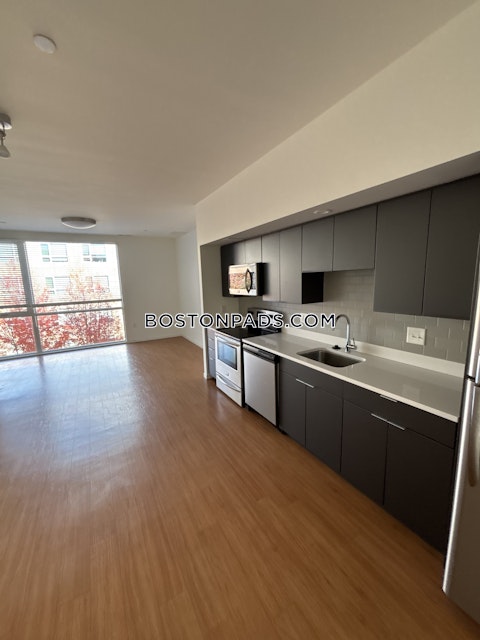 Brainerd Rd. Boston photo 10