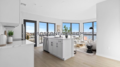 Rantoul St. Beverly photo 9