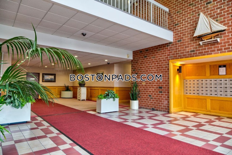 Commandant's Way., Chelsea