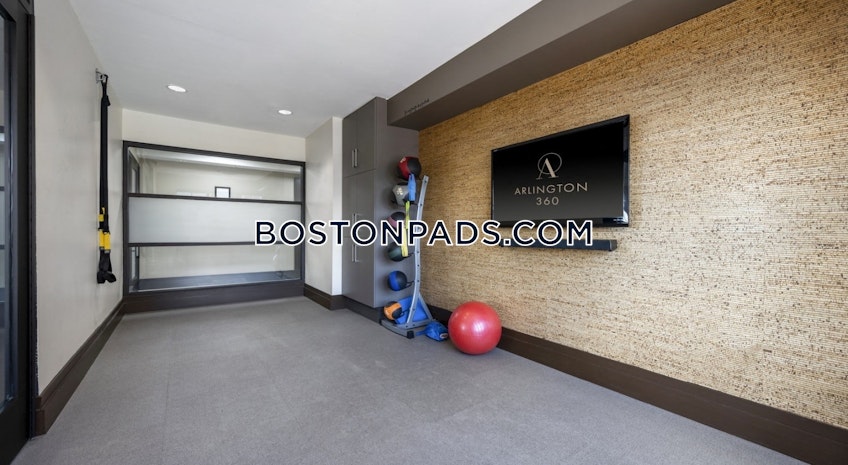 Arlington - $9,589+ /month