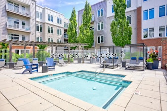 Rivers Edge Dr. Medford