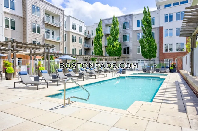 Medford - $2,602+ /mo