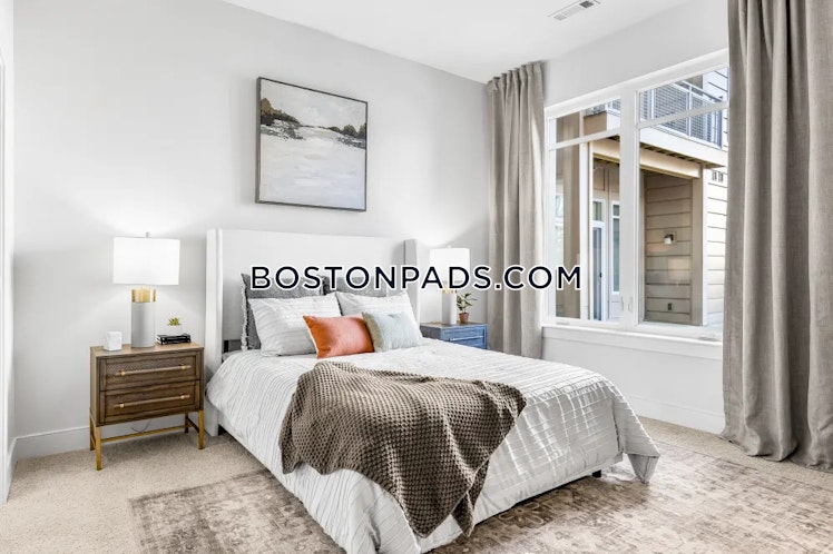 Rivers Edge Dr., Medford