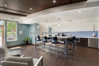 Rivers Edge Dr. Medford