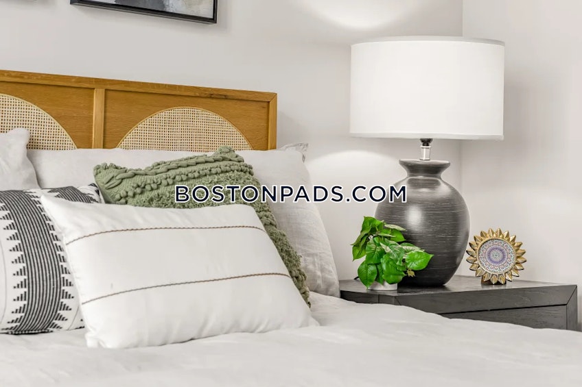 Medford - $2,602+ /month