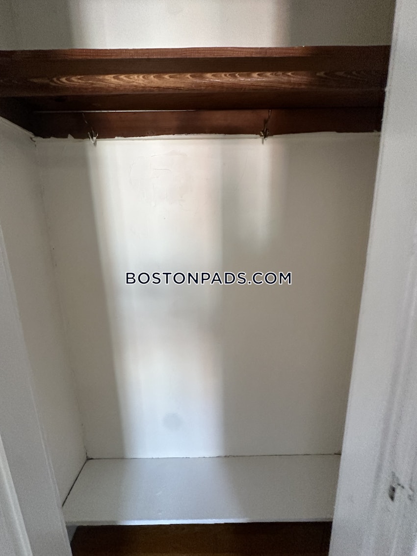 BOSTON - BRIGHTON - BRIGHTON CENTER - 1 Bed, 1 Bath - Image 25