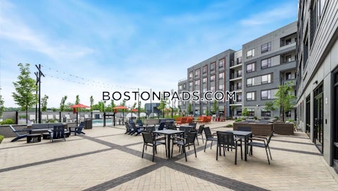 Broadway Saugus photo 28