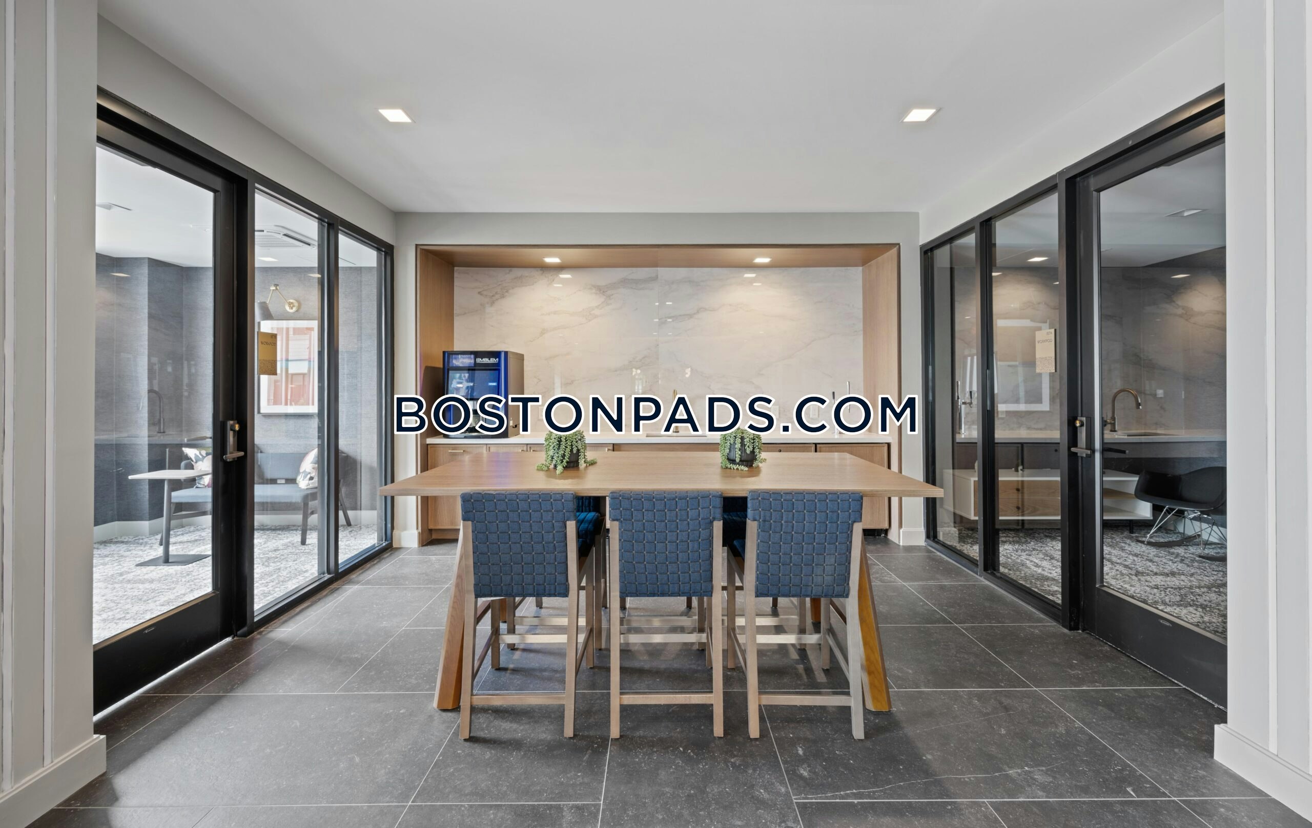 Saugus - 0 Beds, 1 Baths