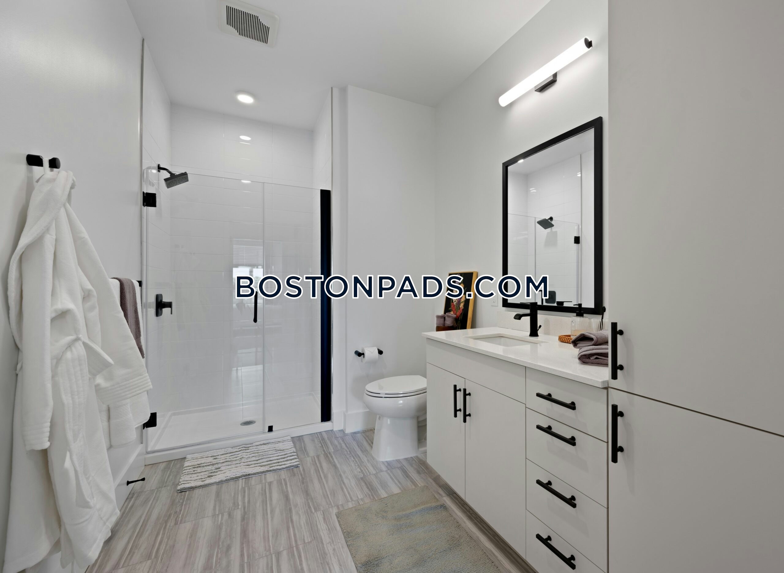 Saugus - 0 Beds, 1 Baths