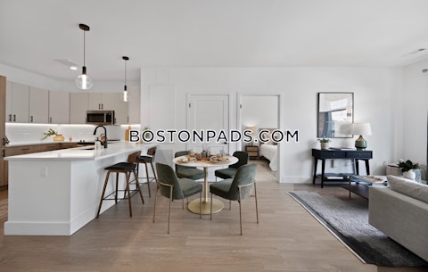 Broadway Saugus photo 15