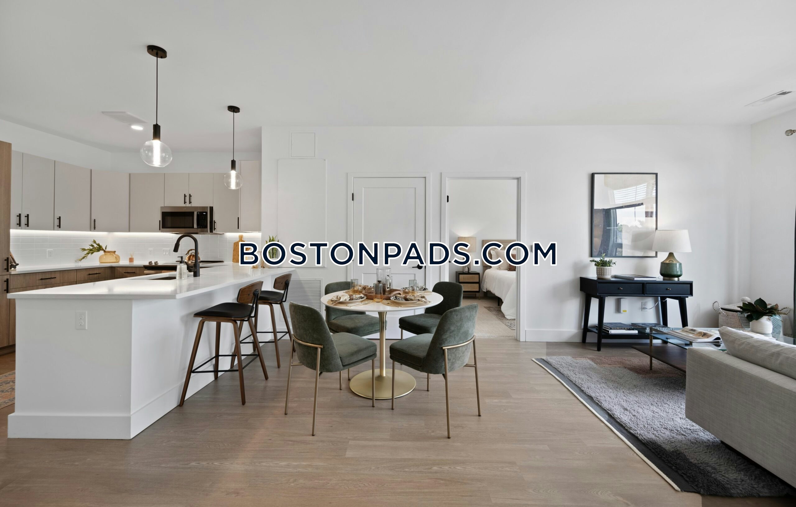 Saugus - 0 Beds, 1 Baths