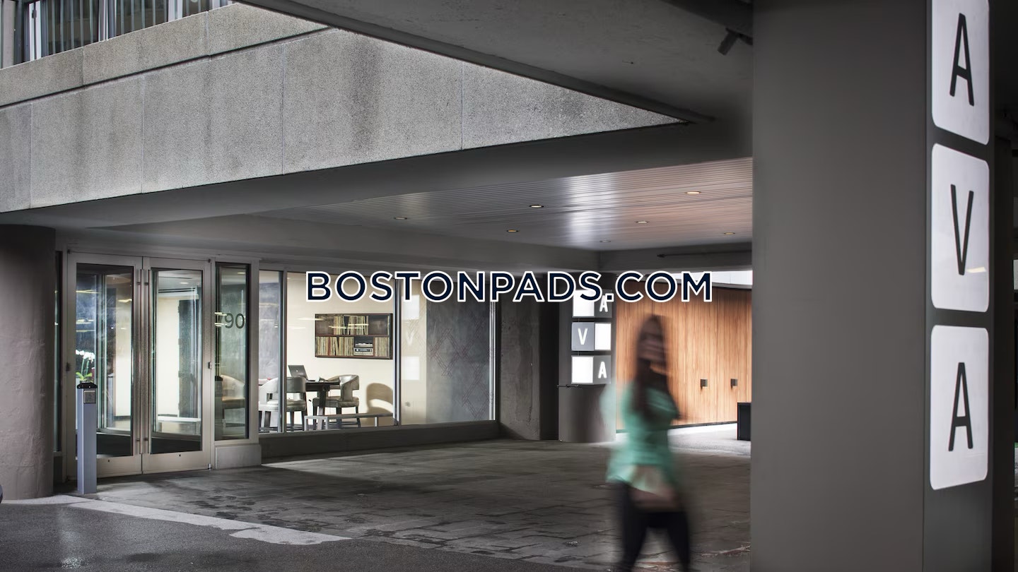 Boston - 3 Beds, 3 Baths