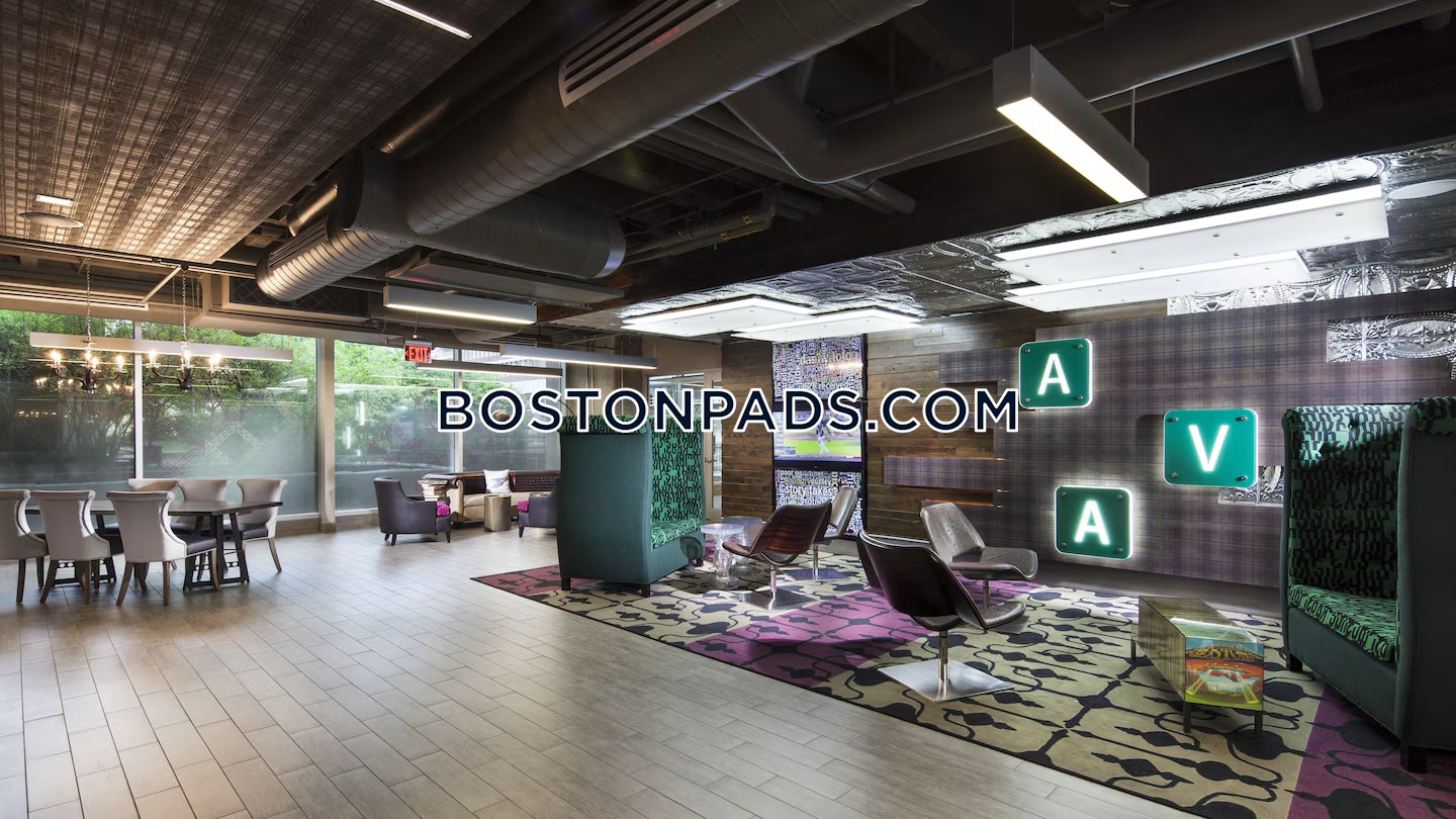 Boston - 3 Beds, 3 Baths
