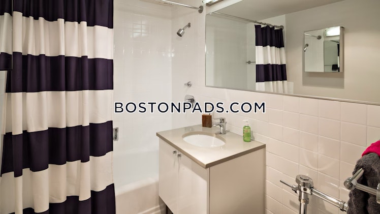 Boylston St., Boston