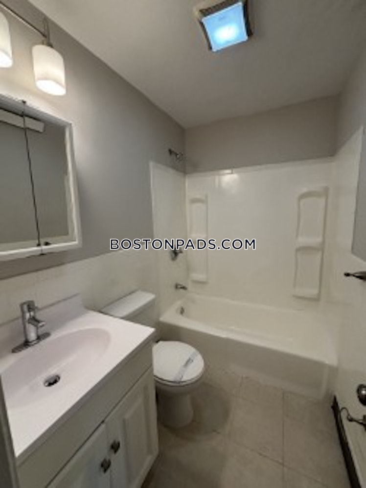 Meridian St., Boston