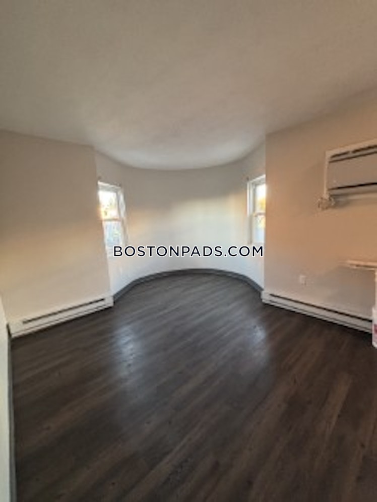 Meridian St., Boston