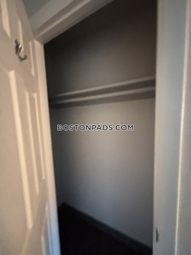 Meridian St., Boston