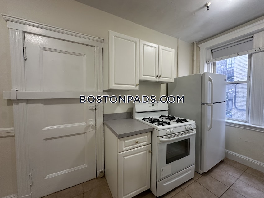 BOSTON - BRIGHTON- WASHINGTON ST./ ALLSTON ST. - 1 Bed, 1 Bath - Image 3