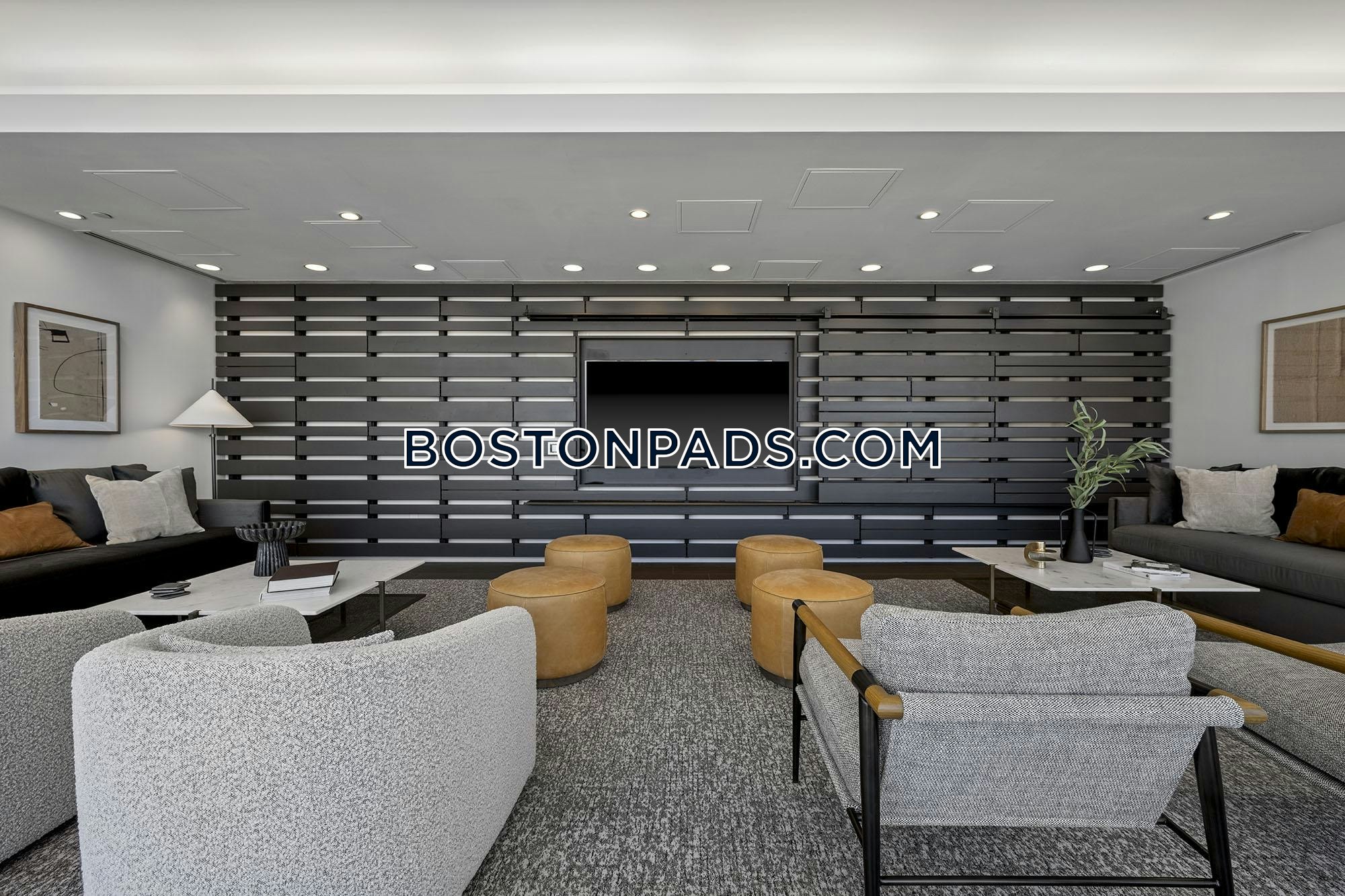 Boston - 0 Beds, 1 Baths