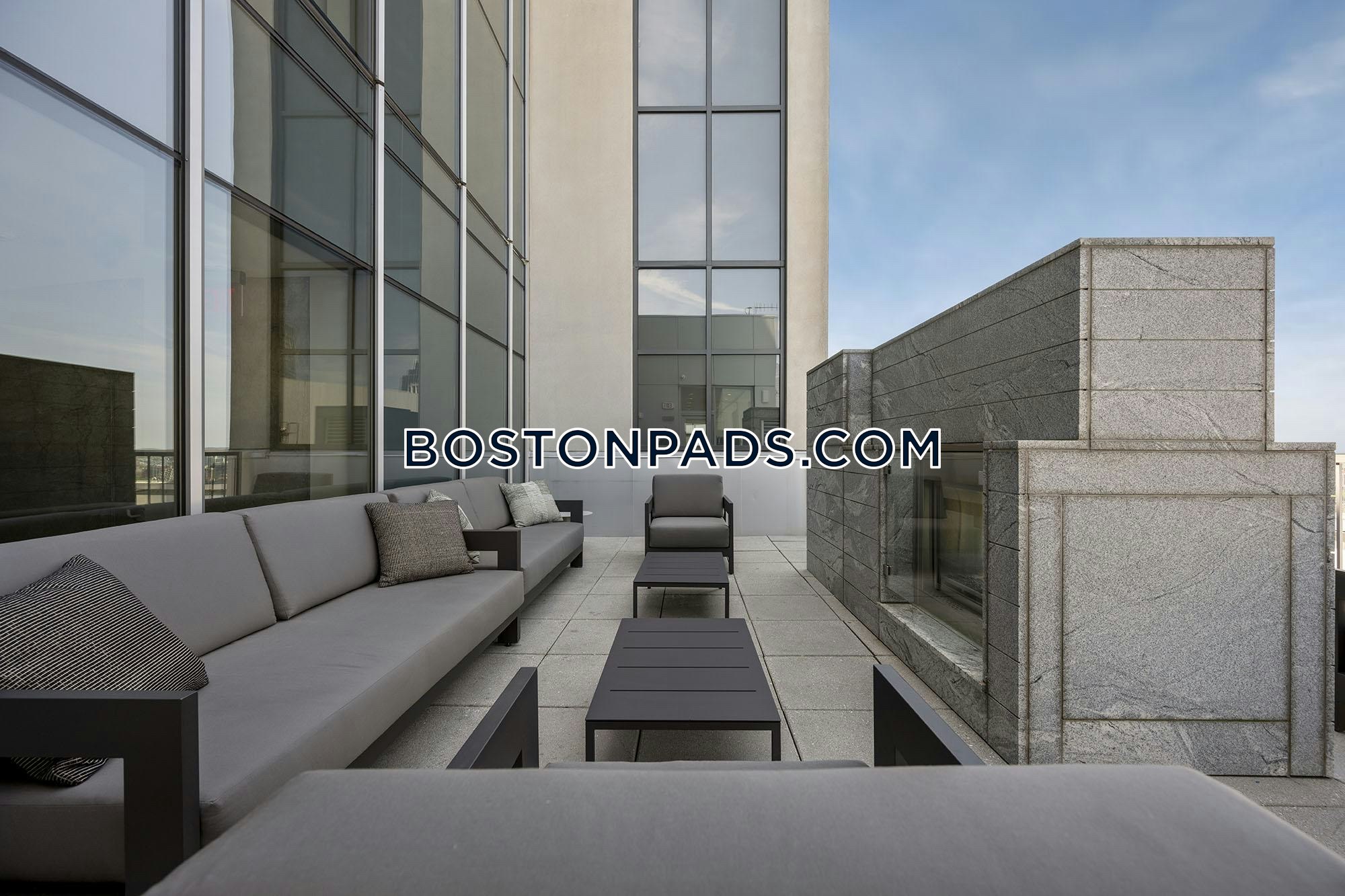 Boston - 0 Beds, 1 Baths