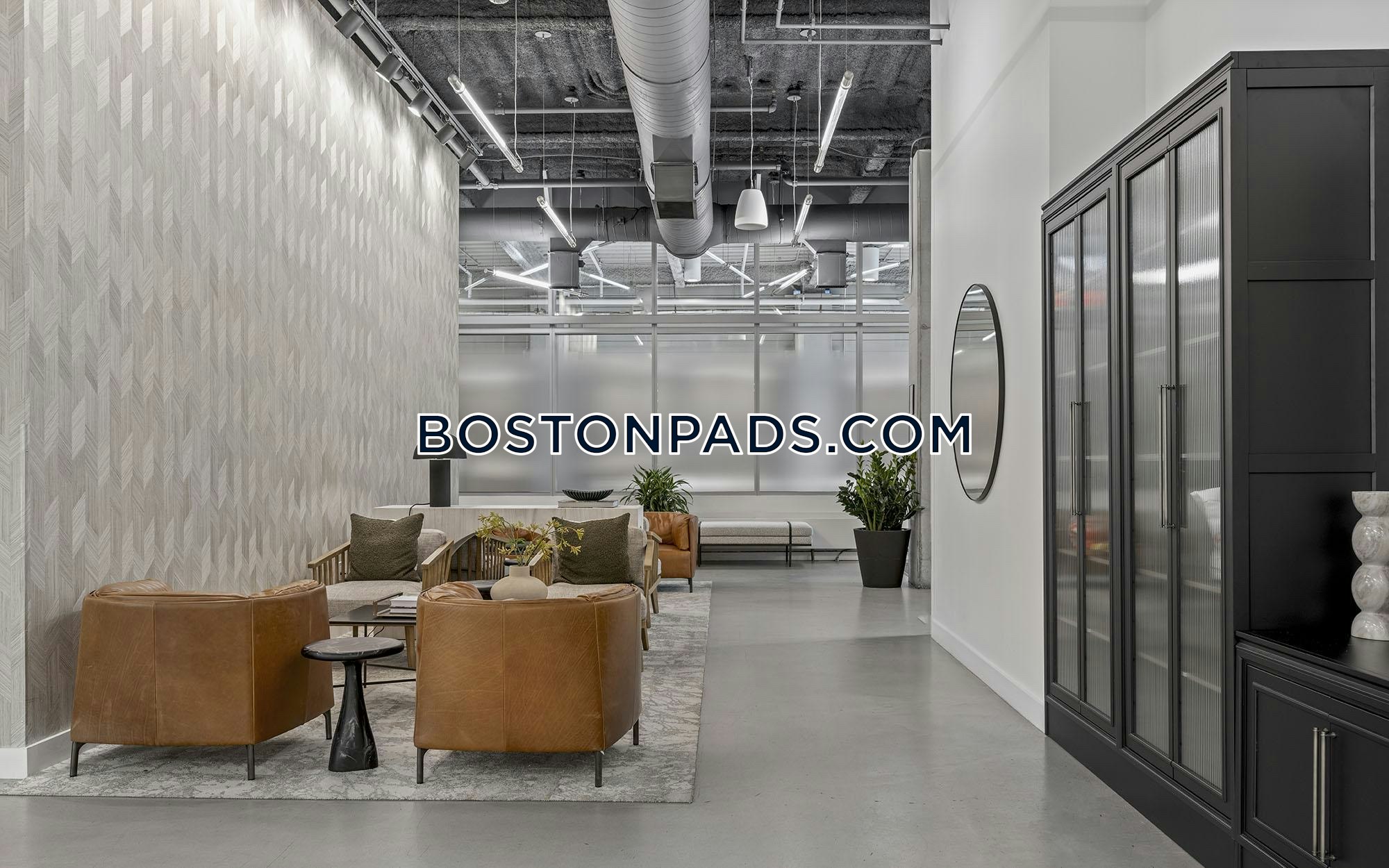 Boston - 0 Beds, 1 Baths