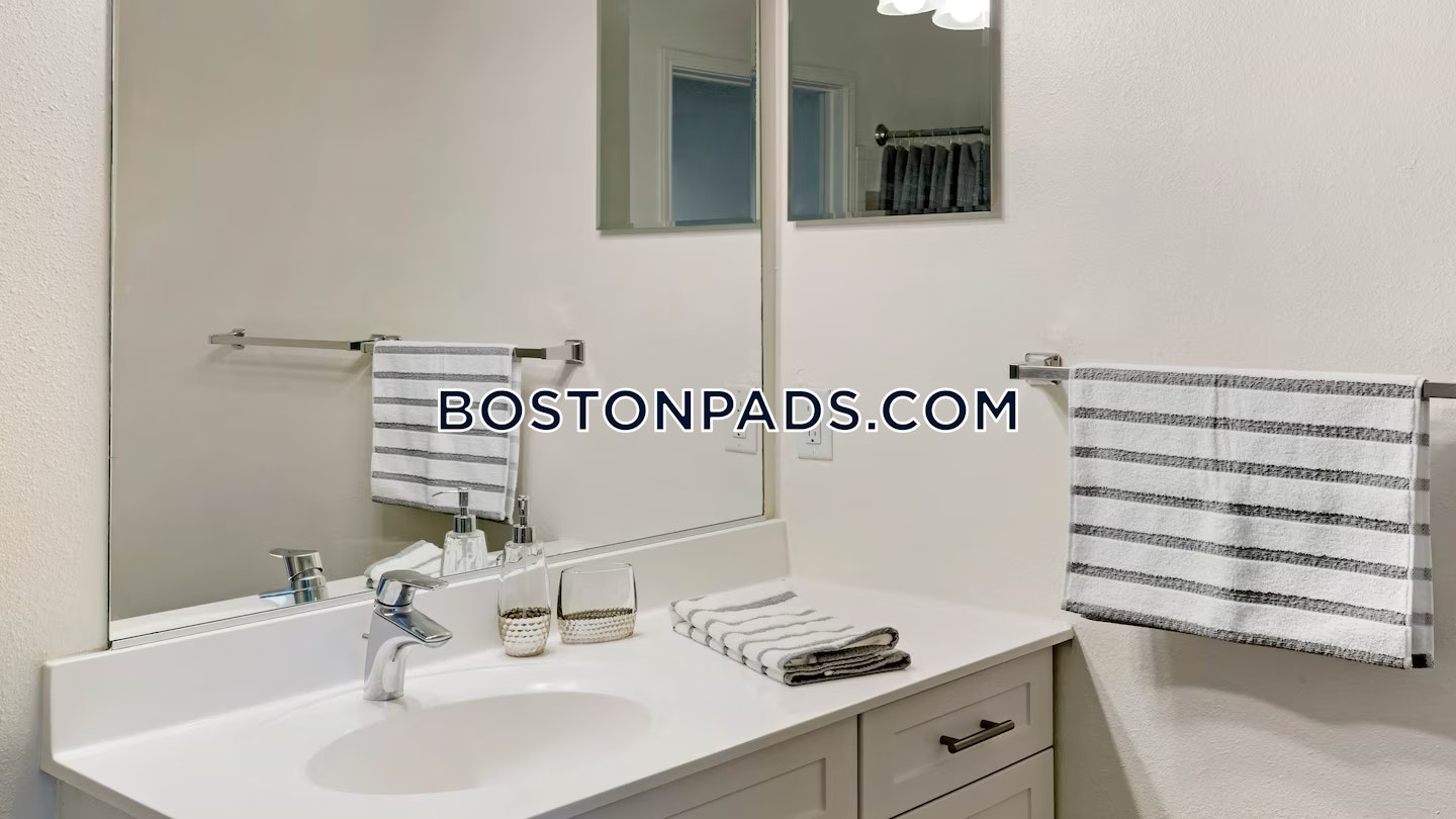 Lexington - 1 Beds, 1 Baths