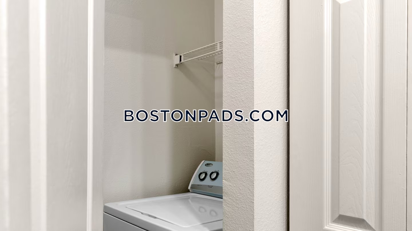 Lexington - 1 Beds, 1 Baths