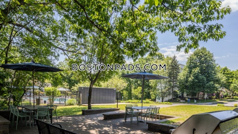 Lexington Ridge Dr. Lexington photo 12