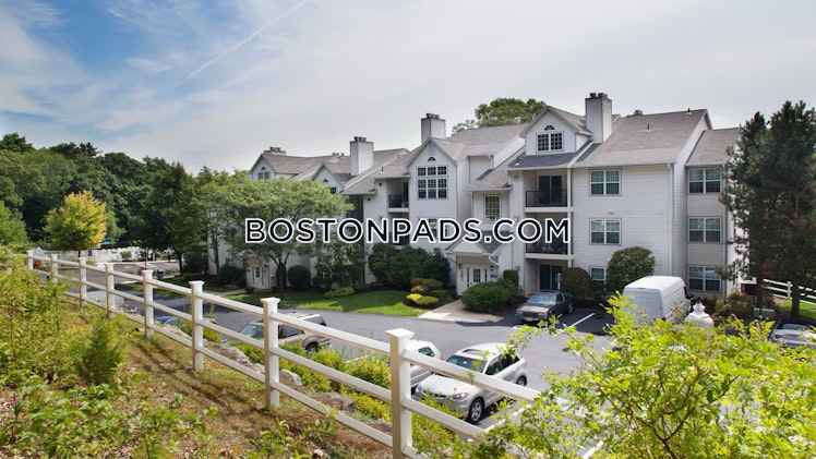 Lexington Ridge Dr., Lexington