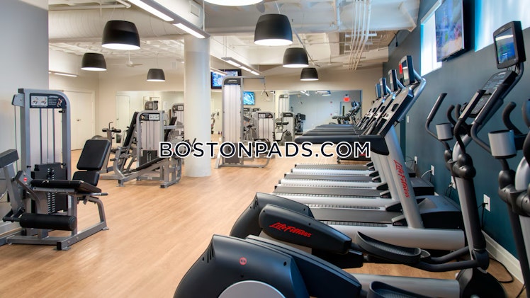 Main Campus Dr., Lexington