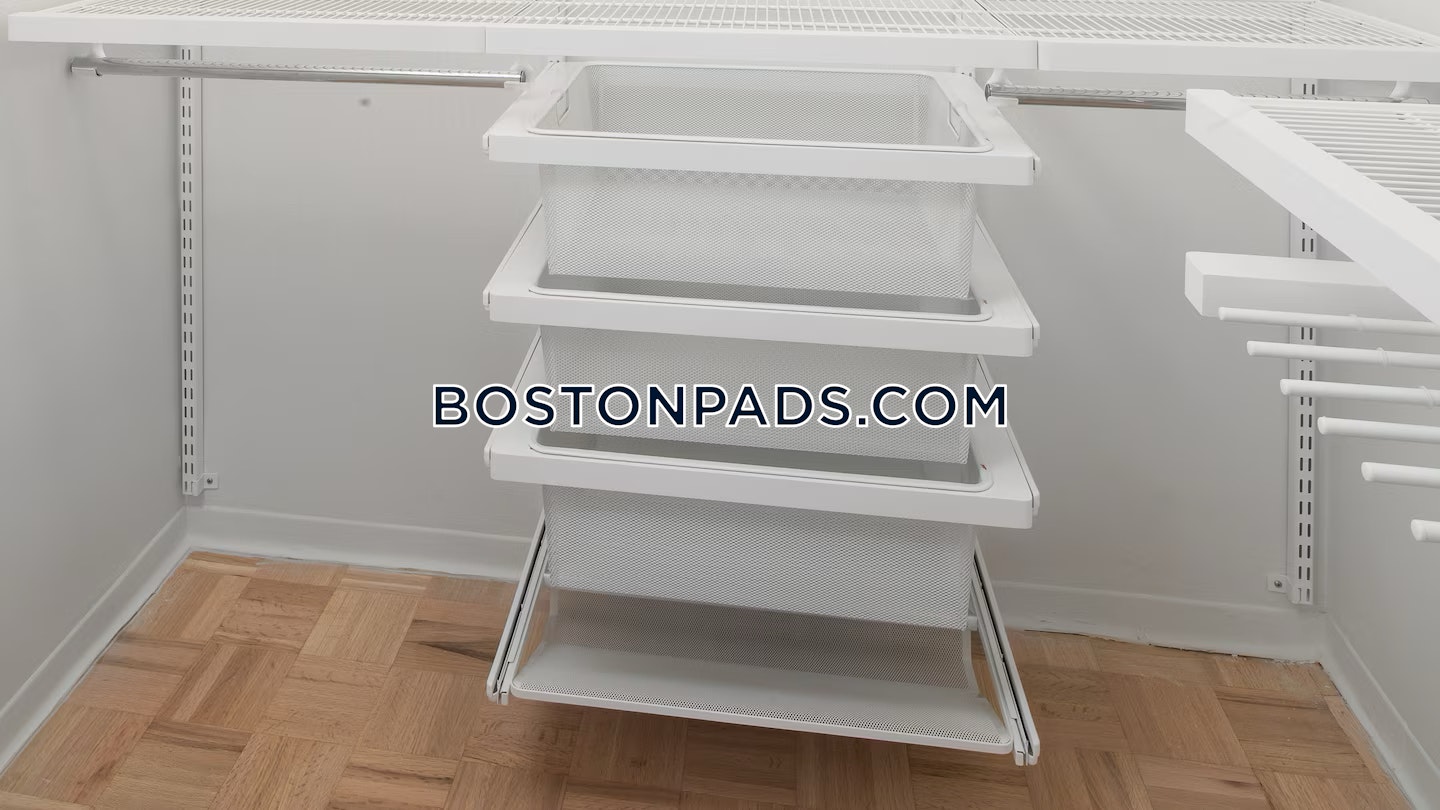 Boston - 1 Beds, 1 Baths