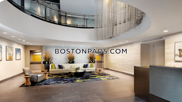 Boylston St., Boston