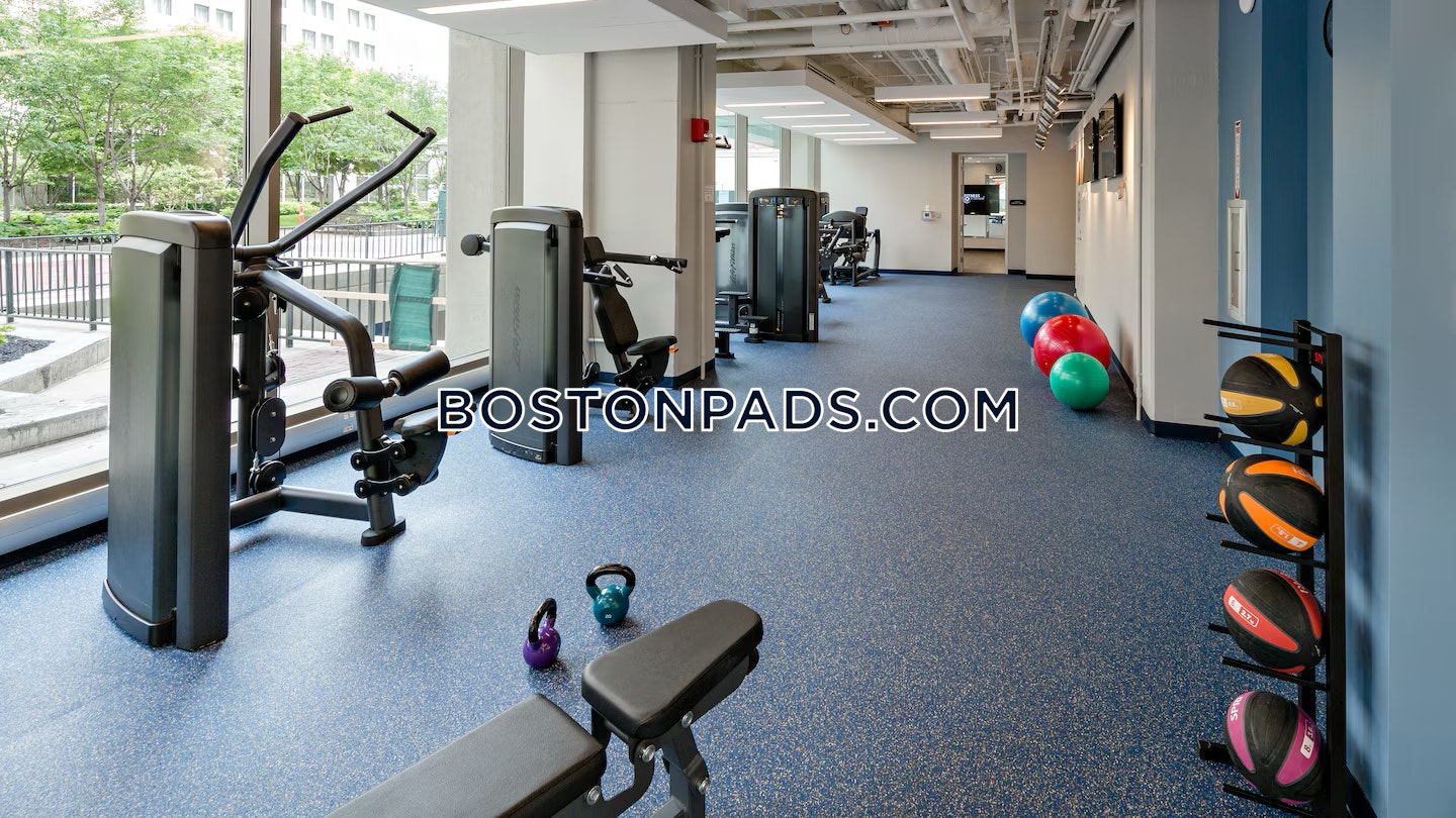 Boston - 1 Beds, 1 Baths