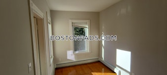 Folsom Ave. Roxbury Crossing