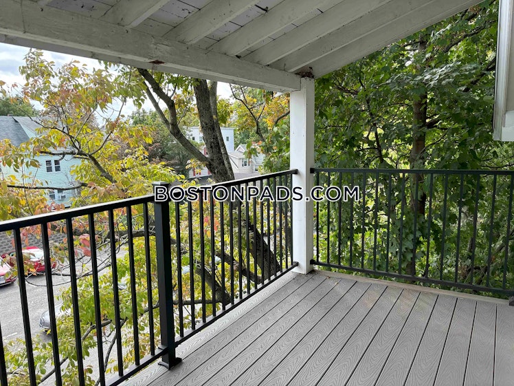 White St., Cambridge