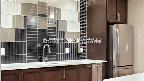 Main St. Waltham photo 6