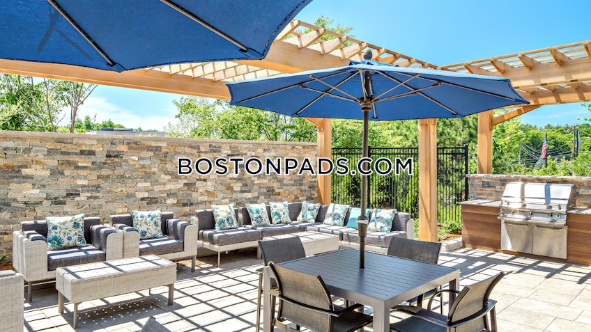 Waltham - $4,550+ /month