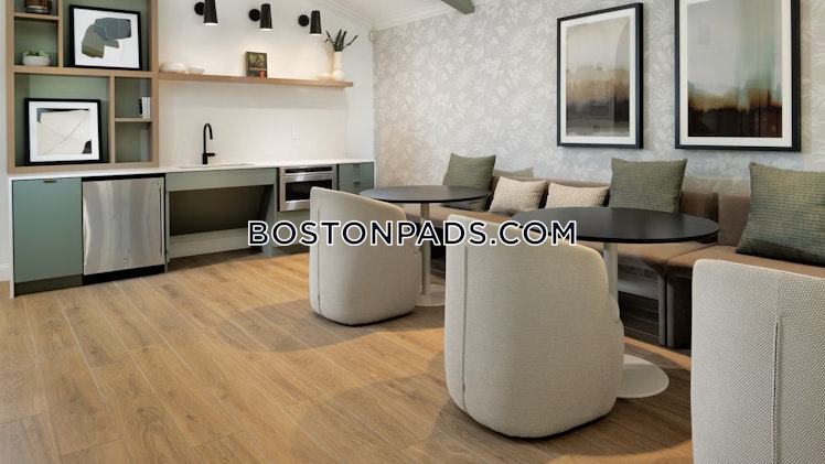 Arboretum Way., Burlington