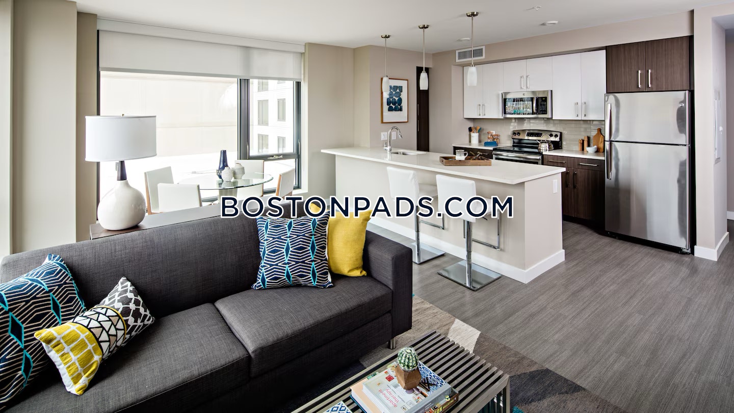 Boston - 0 Beds, 1 Baths