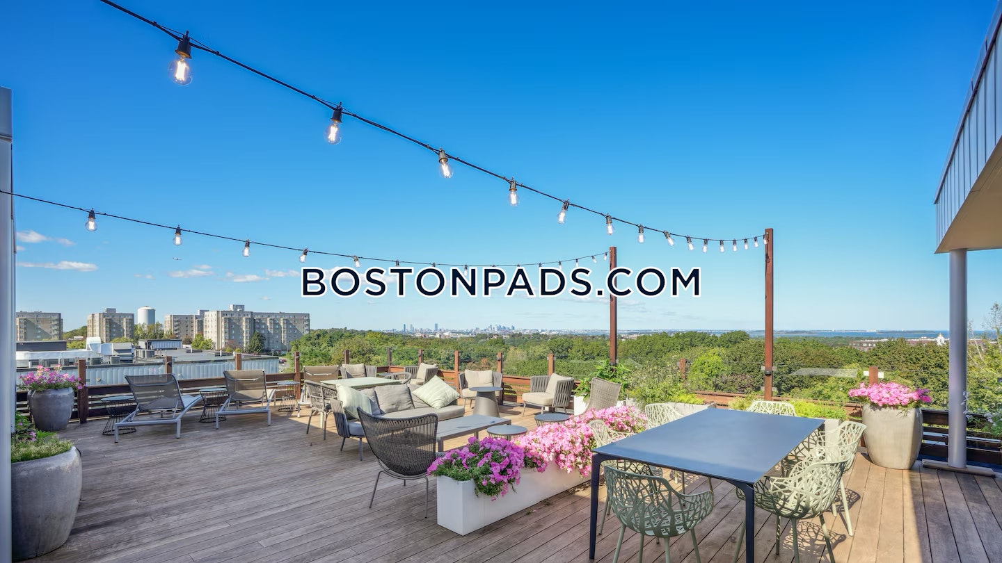 Quincy - 0 Beds, 1 Baths