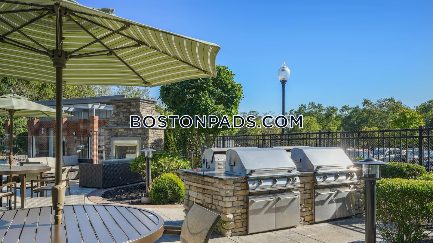 Quincy - 0 Beds, 1 Baths