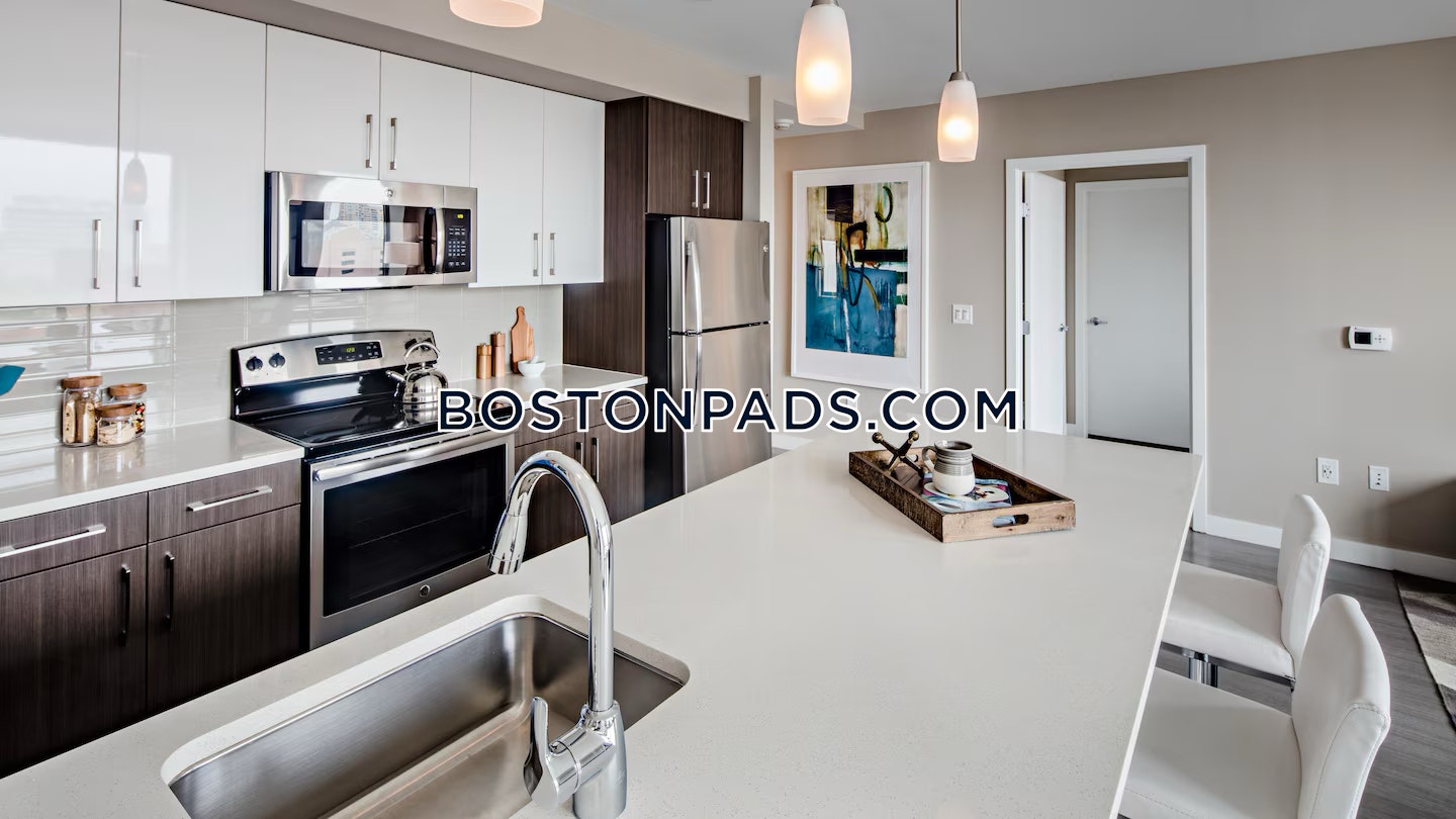 Boston - 0 Beds, 1 Baths