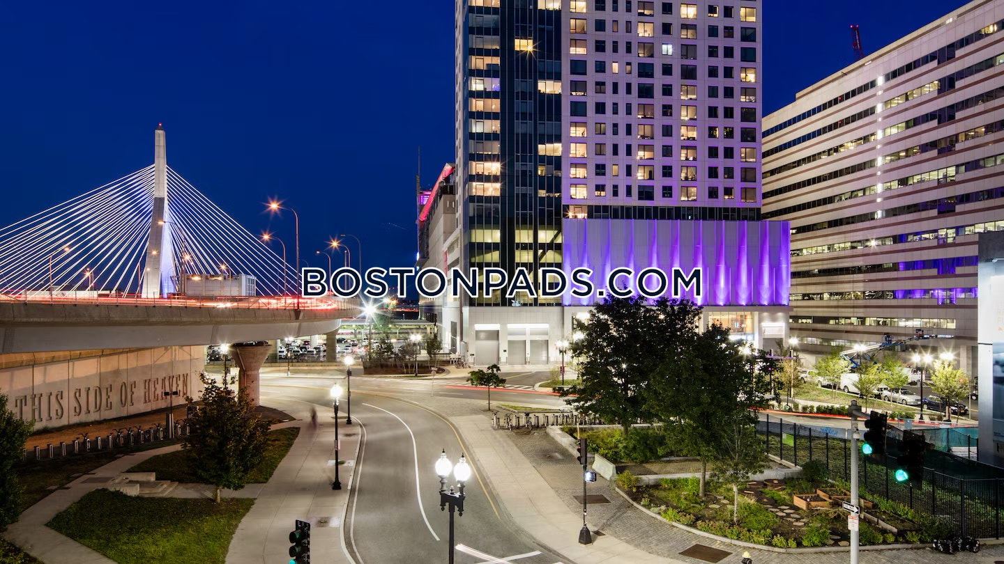 Boston - 0 Beds, 1 Baths