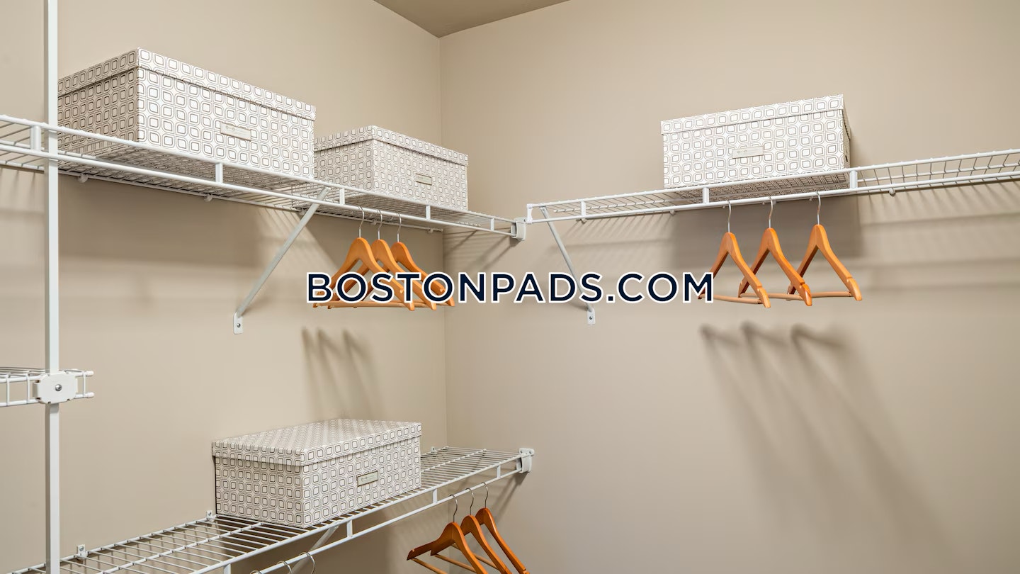 Boston - 3 Beds, 2 Baths
