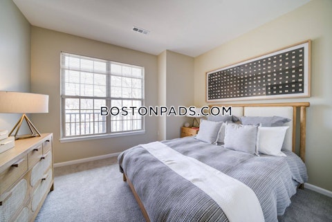 Needham St. Newton photo 6