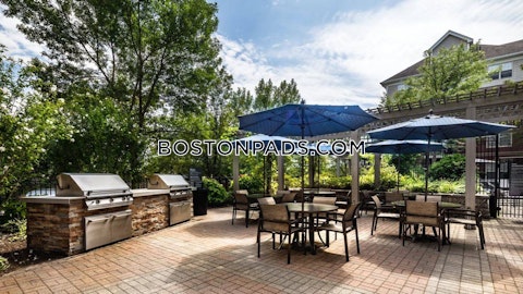 Needham St. Newton photo 18