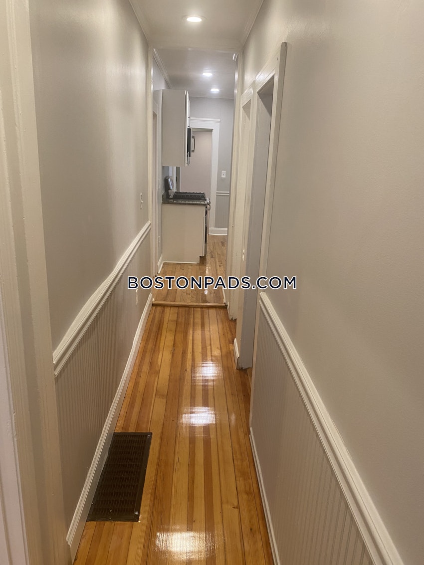 BOSTON - DORCHESTER - UPHAMS CORNER - 4 Beds, 1 Bath - Image 105